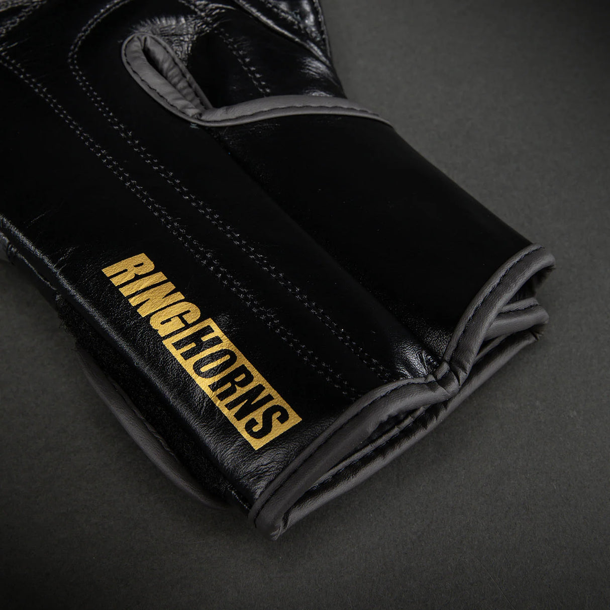 Ringhorns Charger Black/Gold rokavice