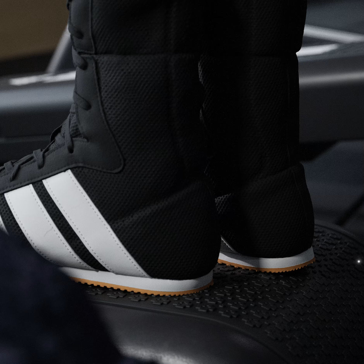 Adidas Box Hog Classic Black boxing shoes
