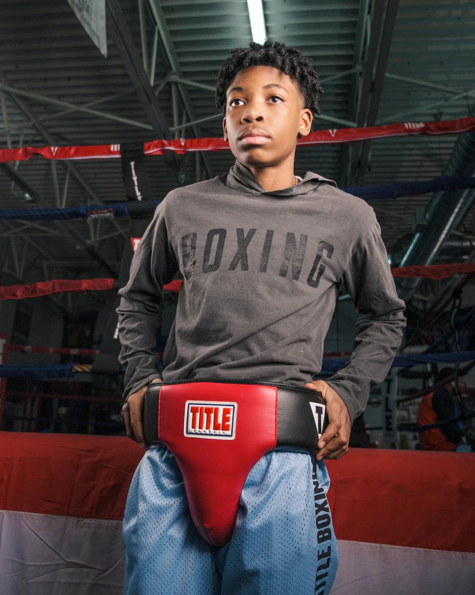 Title Classic Deluxe Black/Red moški ščitnik za genitalije