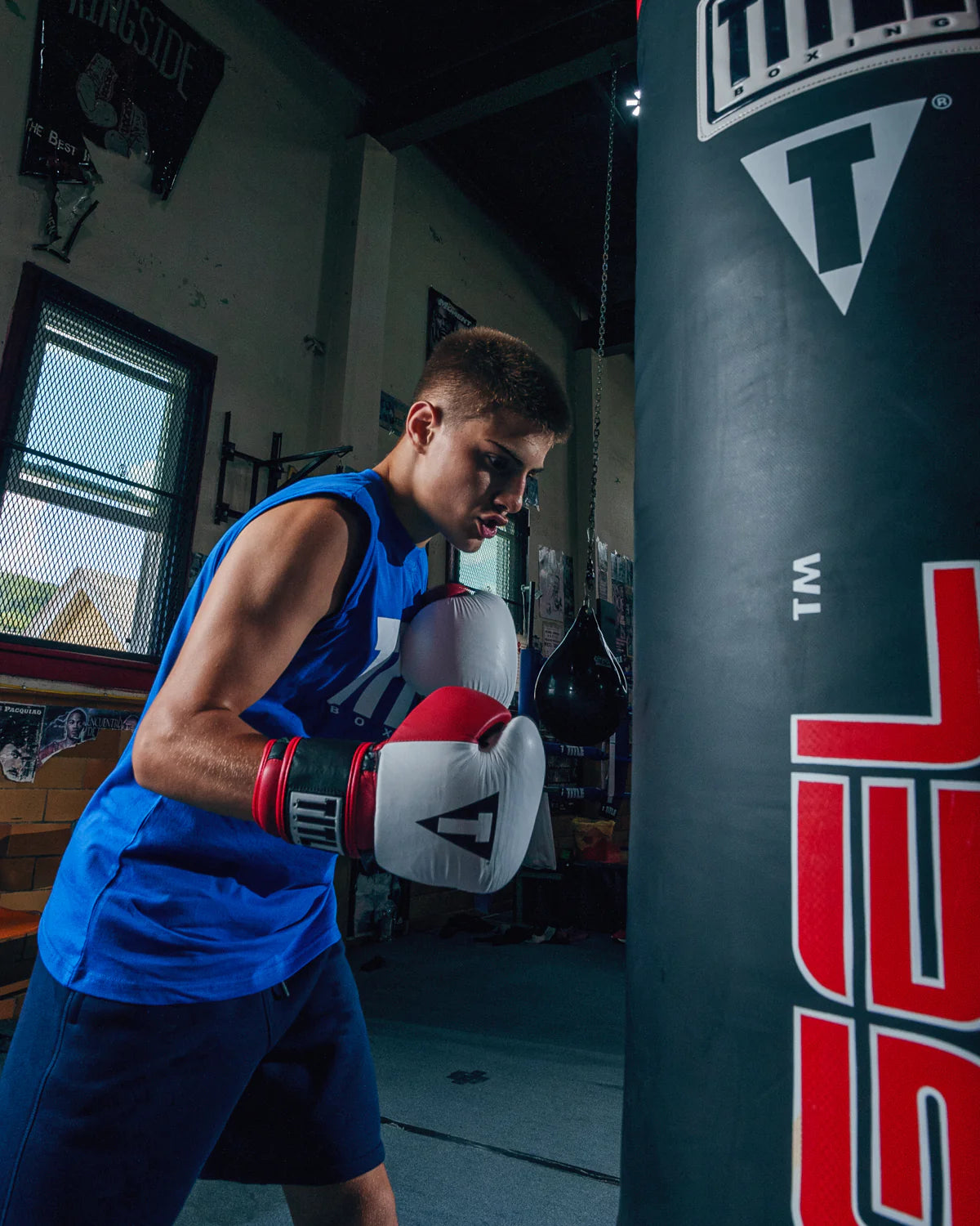 Title Professional Gel Series Black/White/Red rokavice za boks