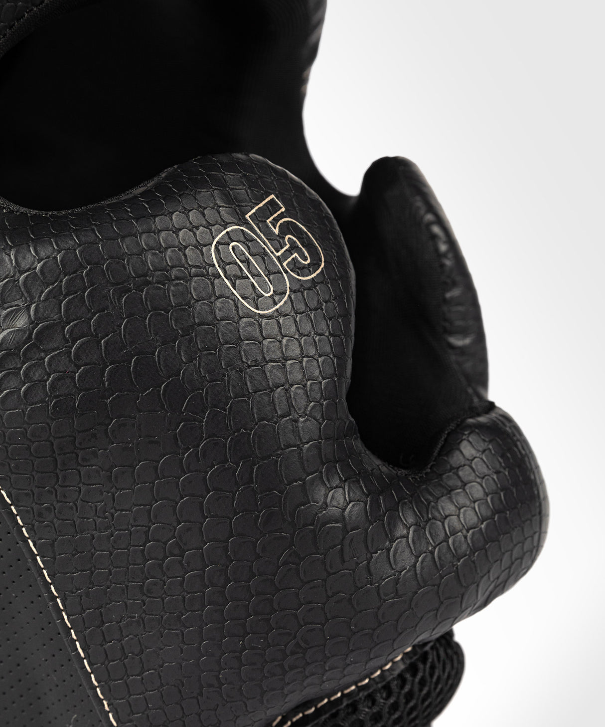 Venum Impact Evo Scales Black kaciga