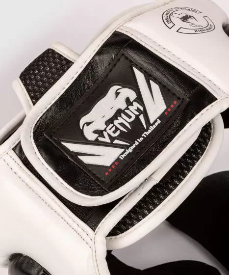 Otroška Venum Challenger Black/White čelada