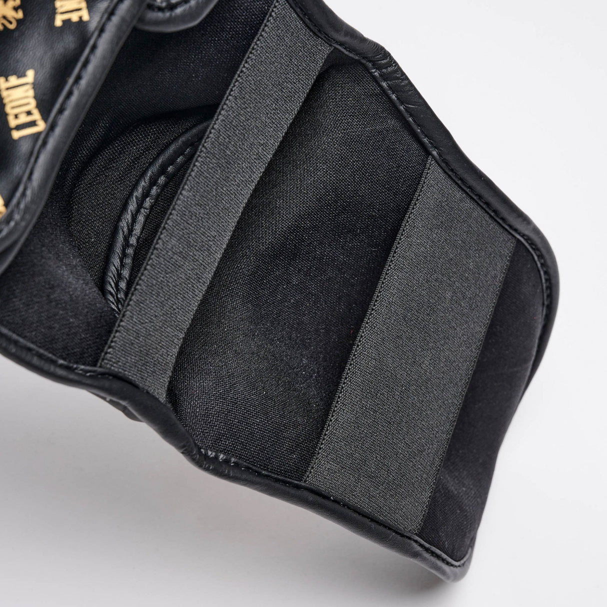 Leone 1947 PT177 DNA Black ščitniki za golen in nart