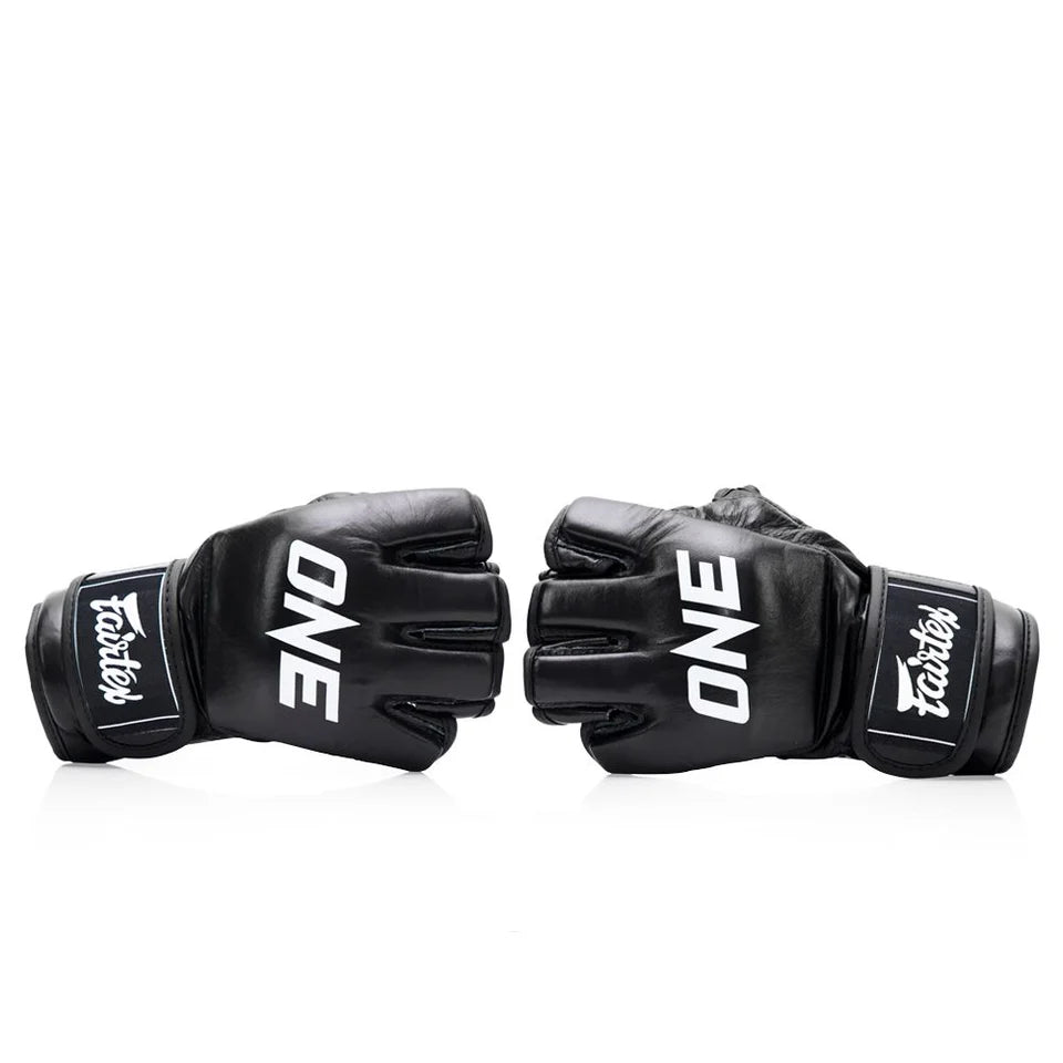 Fairtex x One Black mma rukavice