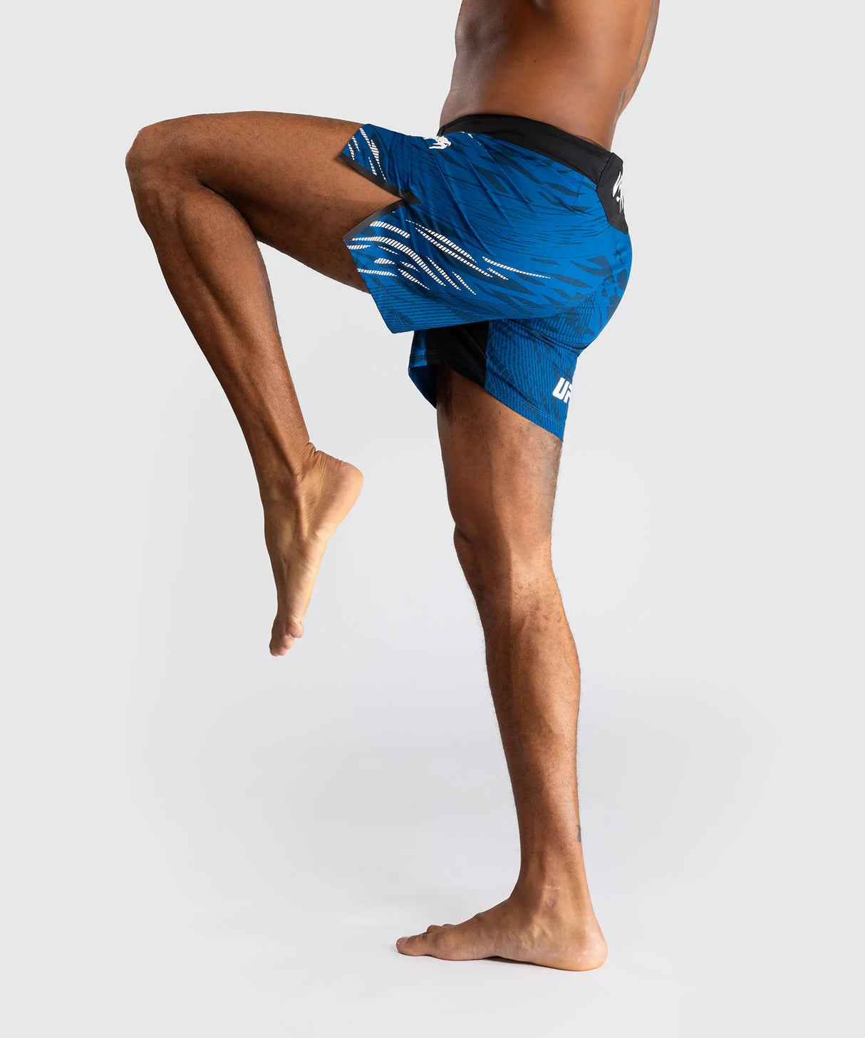 UFC Fusion by Venum Authentic Fight Night Men’s Short Fit Blue Hlačke za MMA