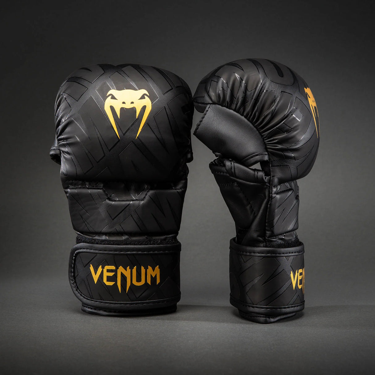 Venum Contender 1.5 XT 3D Sparring Gloves – Black/Gold