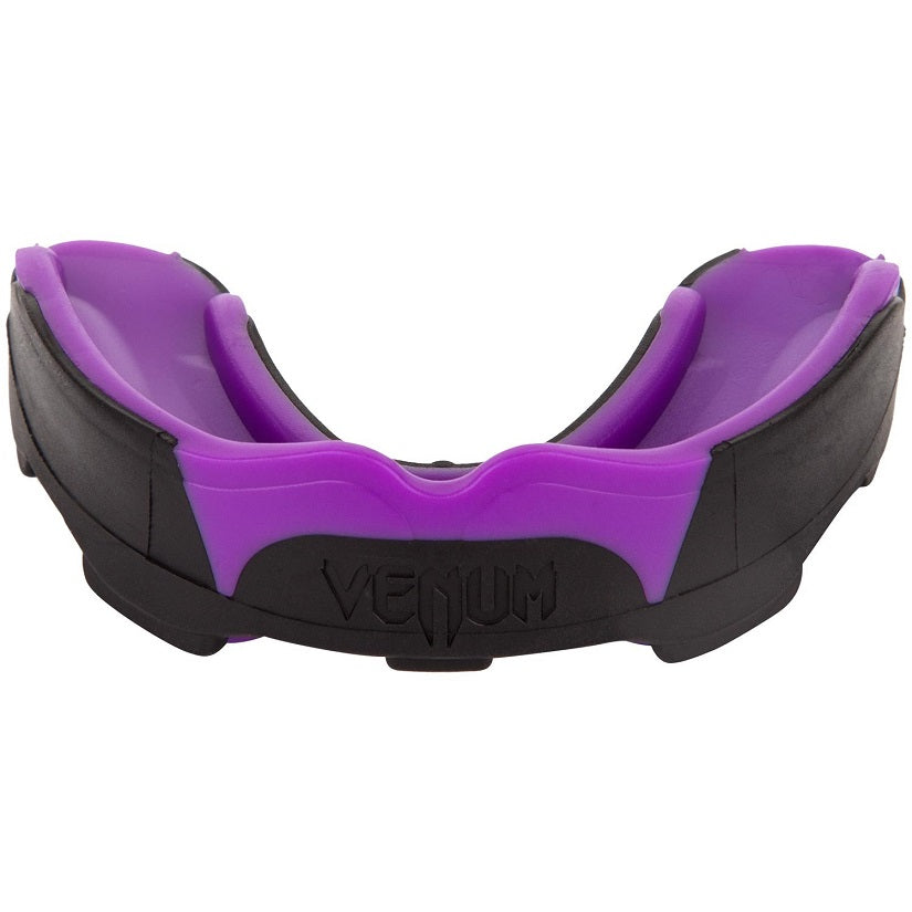 Venum Predator Black/Purple ščitnik za zobe