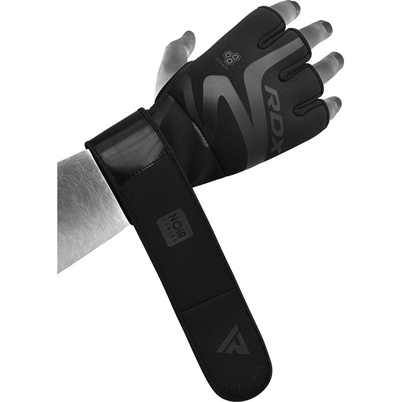 RDXT15 Matte/Black Gel Handwraps
