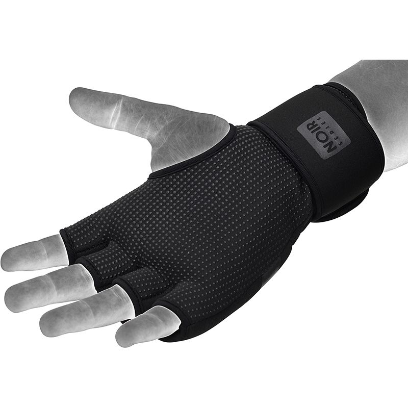 RDXT15 Matte/Black Gel Handwraps