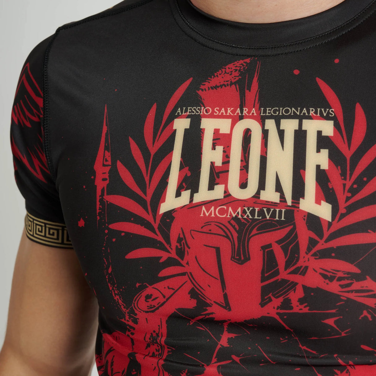 Leone 1947 AB949 Legionarivs III Rashguard