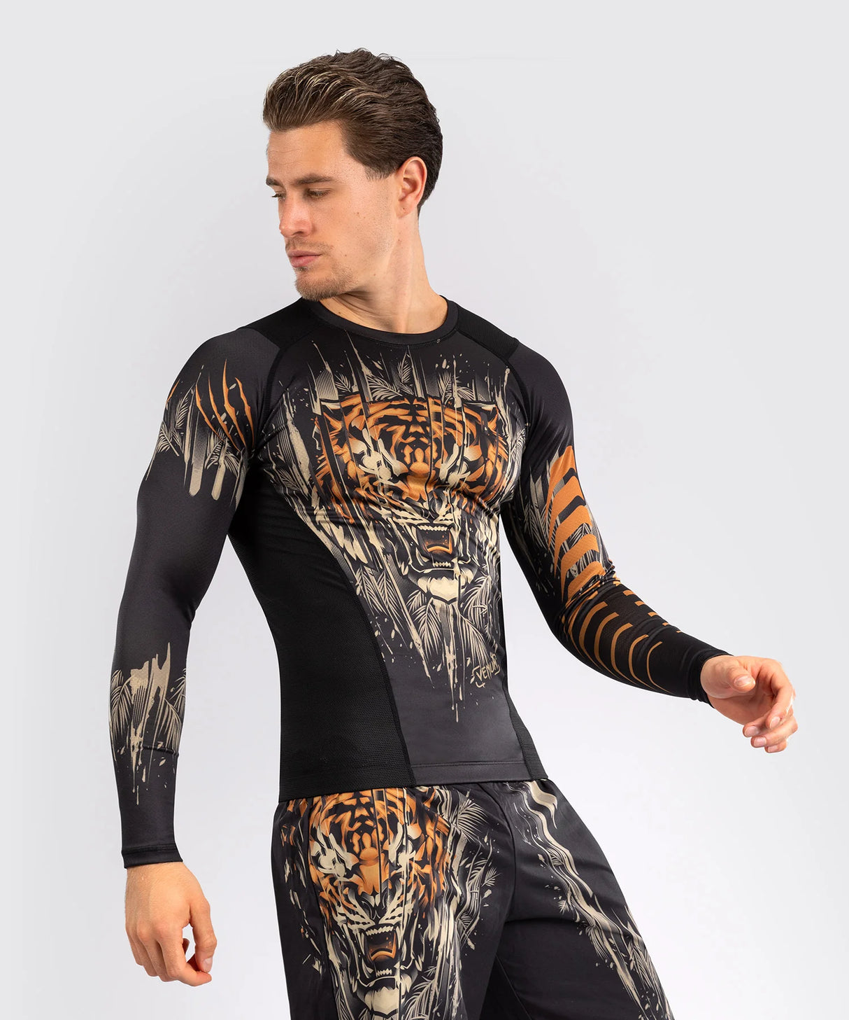 Venum Tiger Black/Neon Orange Rashguard Dolgi Rokavi