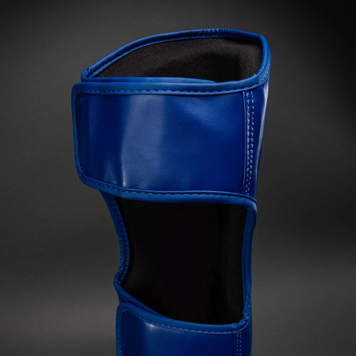 Ringhorns Charger Navy Blue/Red ščitniki za golen in nart