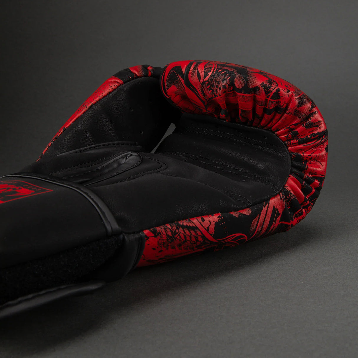 Venum 20th Anniversary Black/Red rokavice za boks