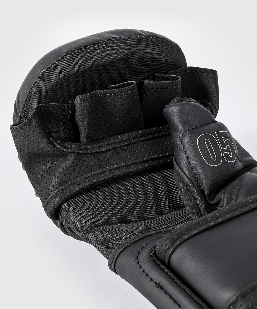 Venum Impact Evo Black rokavice MMA za sparing