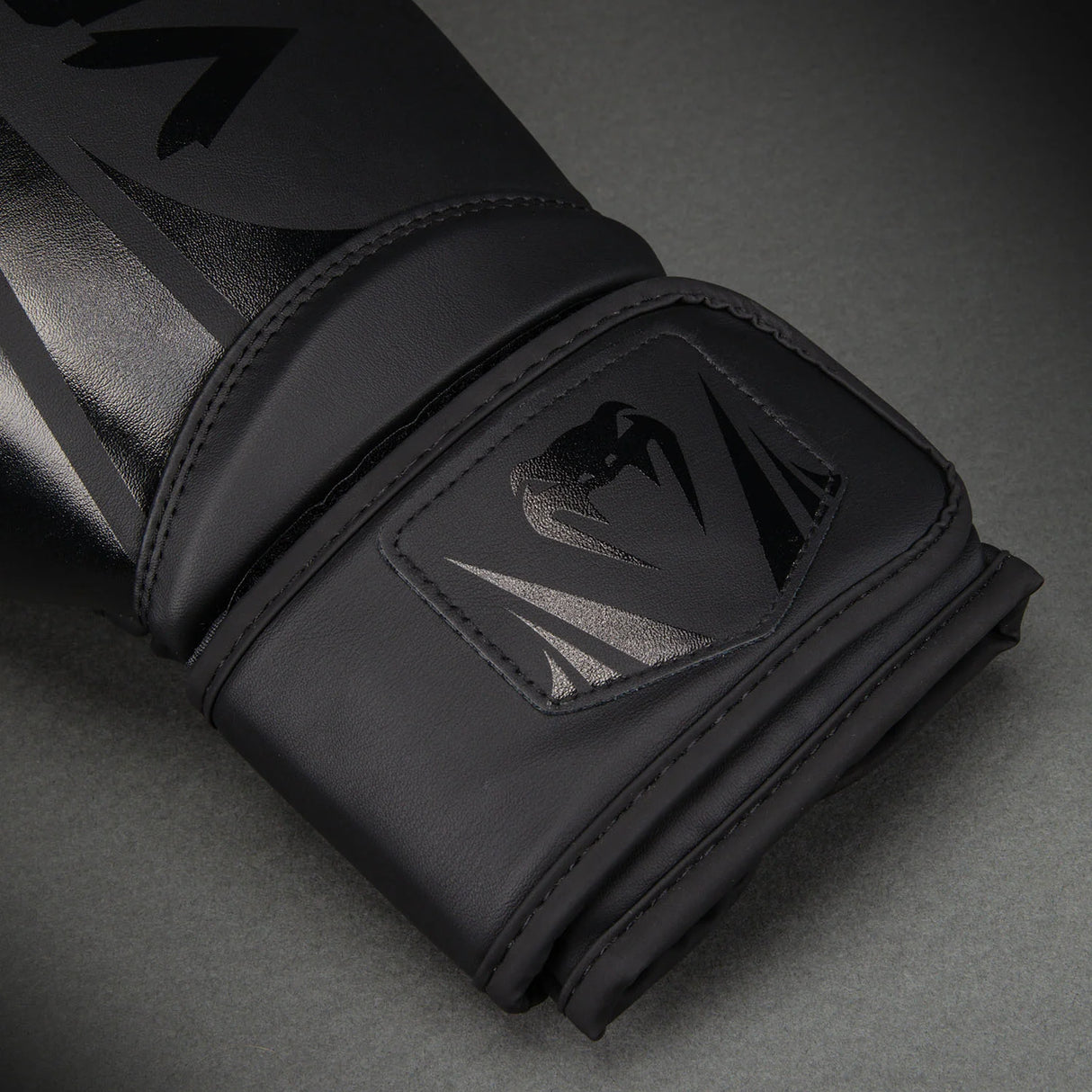 Venum Challenger 2.5 Black/Black rokavice za boks