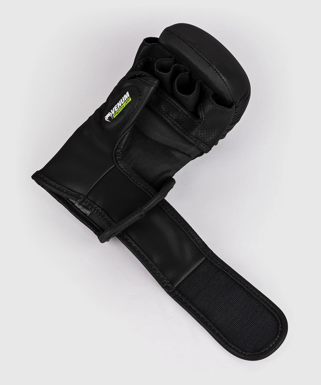 Venum Training Camp 4.0 Black/Neo Green Rokavice MMA Za Sparing