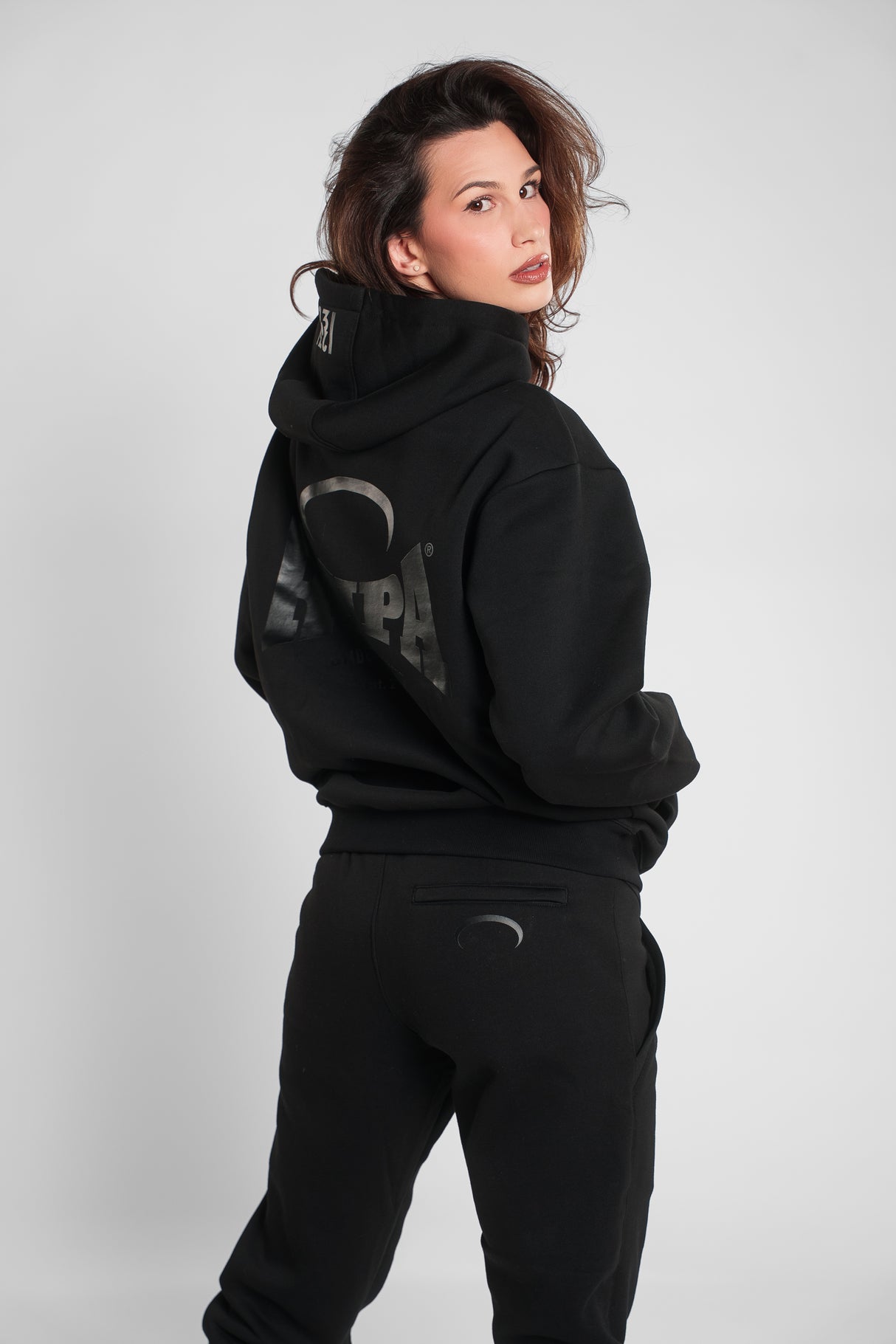 RUPA I BLKN01 I BLACK/BLACK I HOODIE