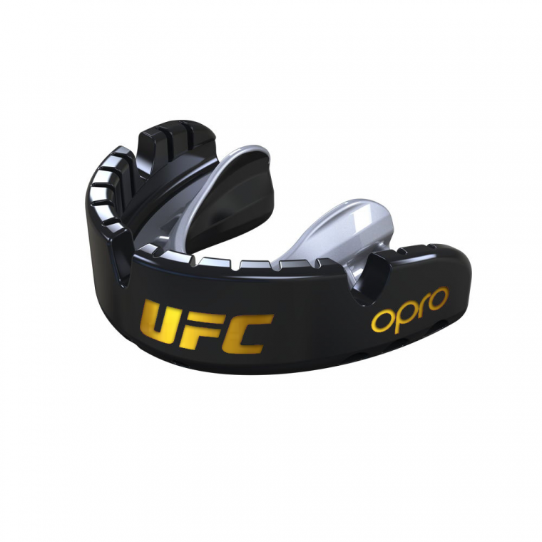 OPRO UFC GOLD Edition Self-fit V2 Black/Silver ščitnik za zobe za tiste z aparatom