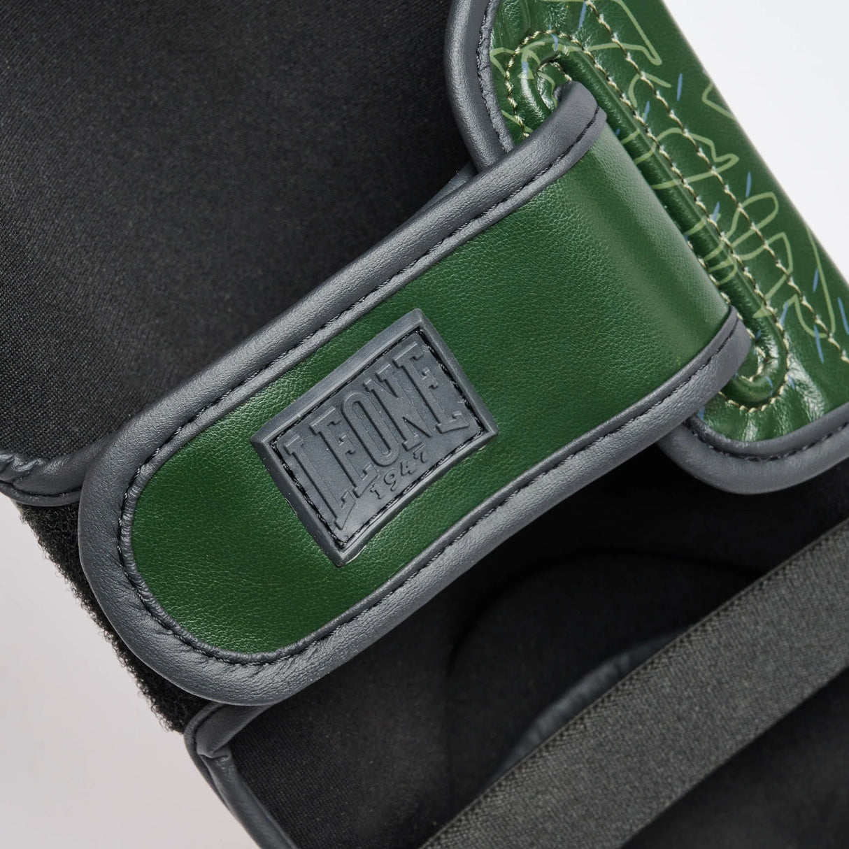 Leone 1947 PT162 Primal Instinct Green Ščitniki za golen in nart