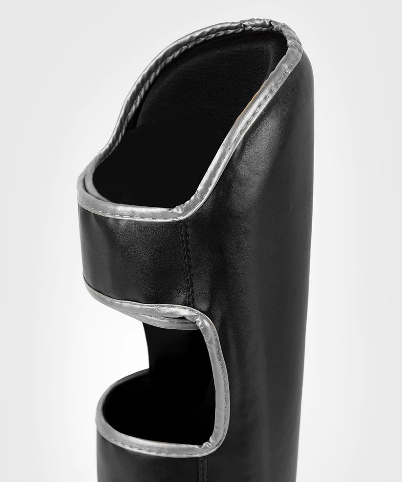 Venum Challenger Standup Black/Silver Shinguards