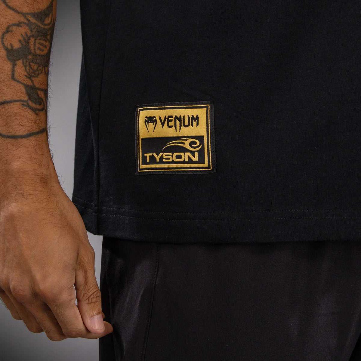 Venum x Mike Tyson Tiger T-Shirt - Black/Gold