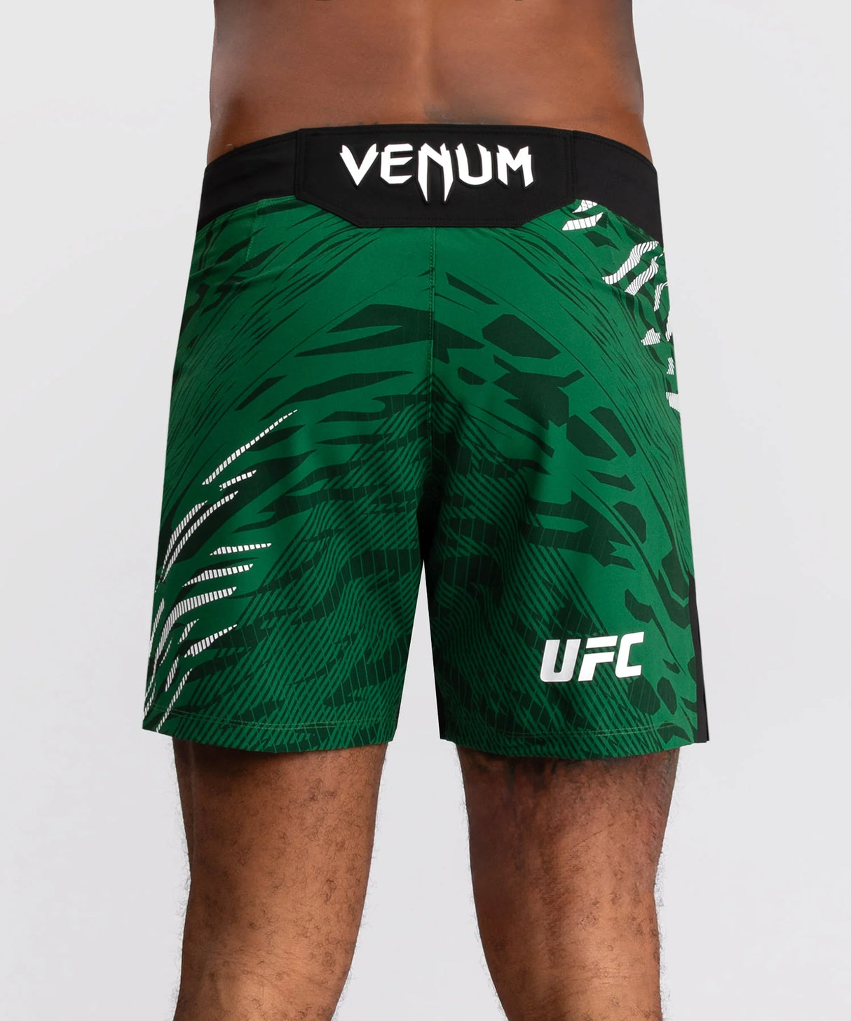 UFC Fusion by Venum Authentic Fight Night Men’s Short Fit Green Hlačke za MMA