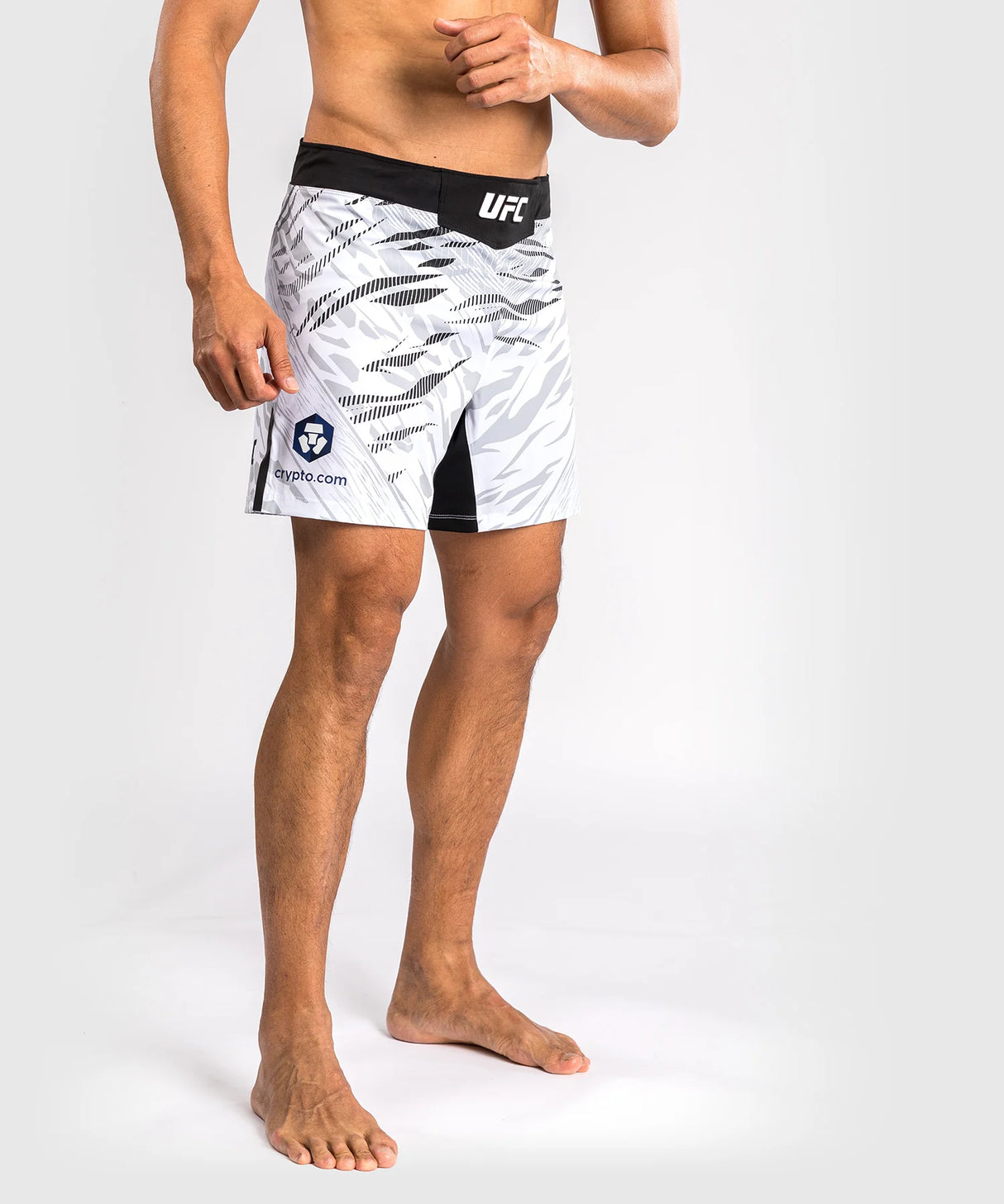 UFC Fusion by Venum Authentic Fight Night Men’s Short Fit White Hlačke za MMA