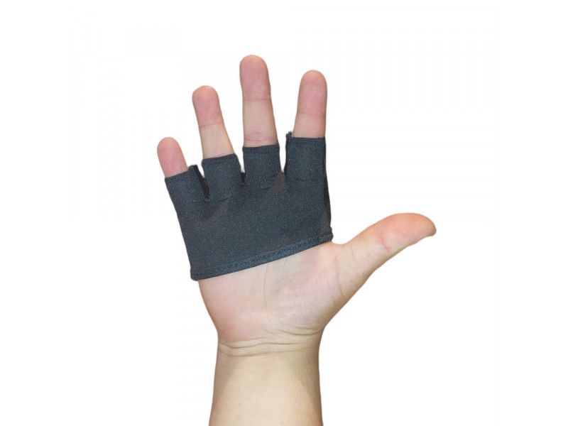 Joya Gel Black/Silver Knuckle Protector