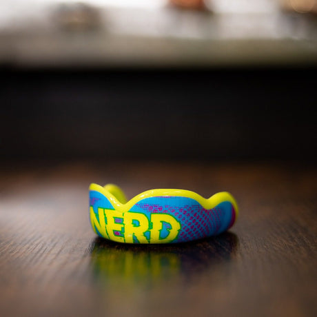 Damage Control Nerd ščitnik za zobe
