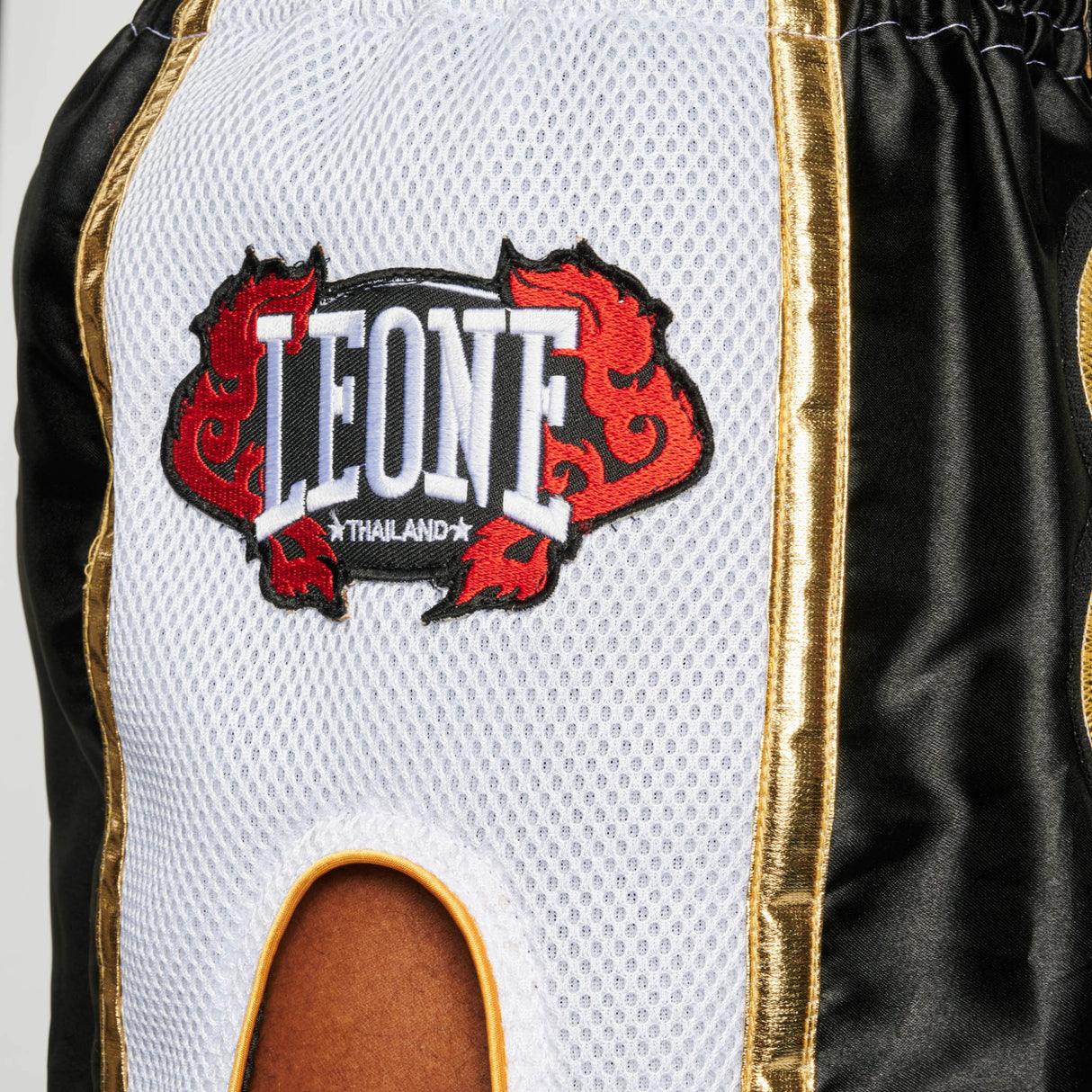 Leone 1947 AB875 SIAM Black hlačke za tajski boks