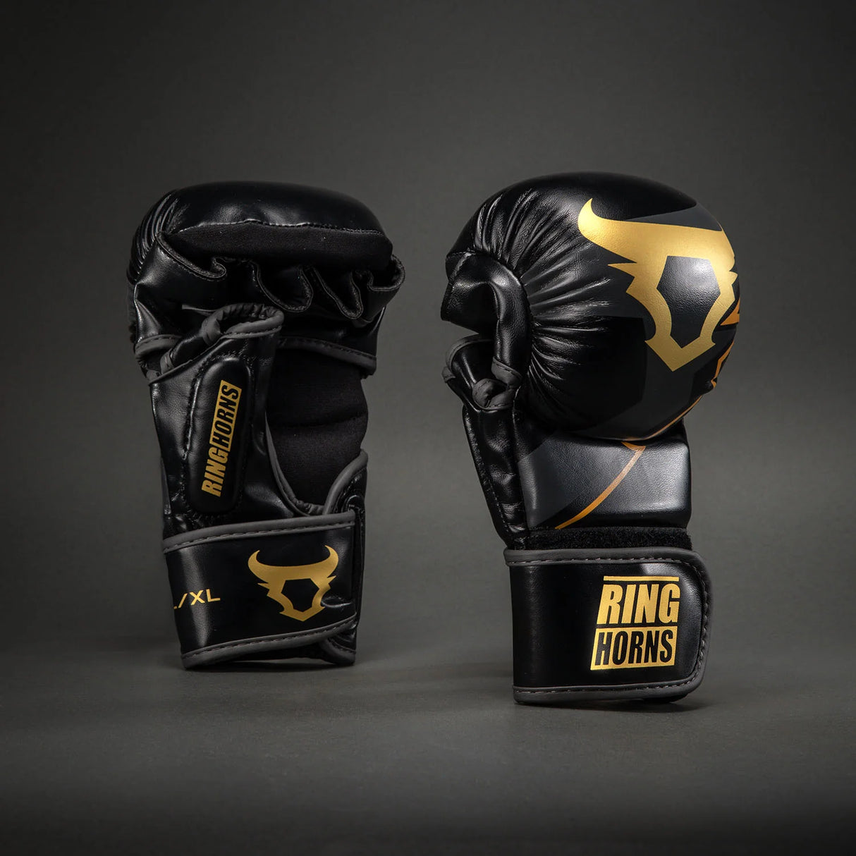 Ringhorns Charger Black/Gold rokavice za sparing