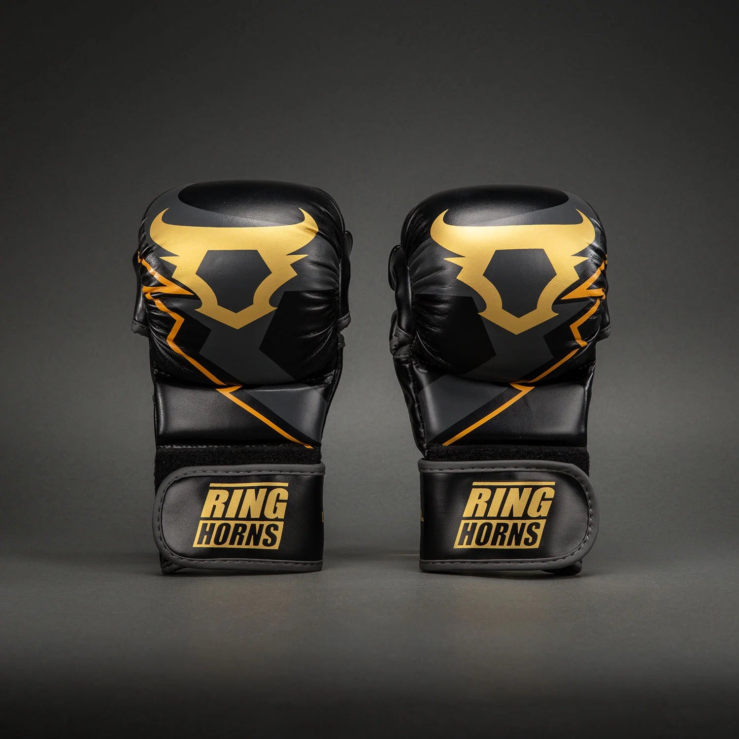 Ringhorns Charger Black/Gold rokavice za sparing