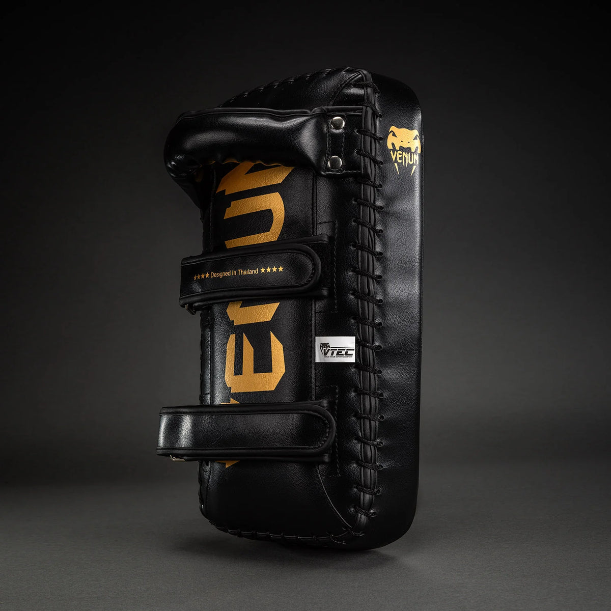 Venum Giant Black/Gold makivare