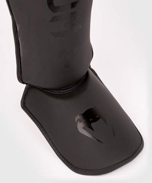 Kid's Venum Challenger Standup Black/Black Shinguards