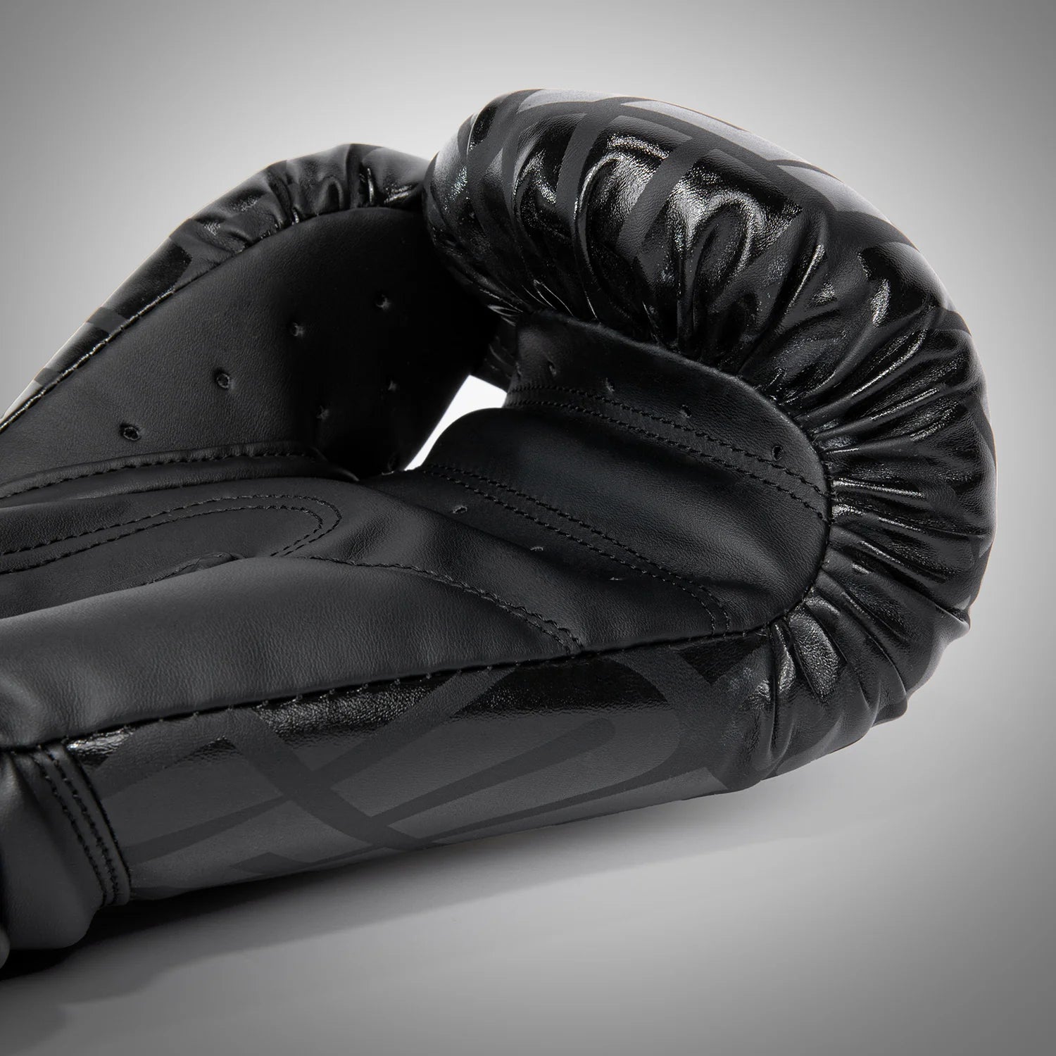 Kids Venum Contender 1.5 XT Black/Gold Gloves