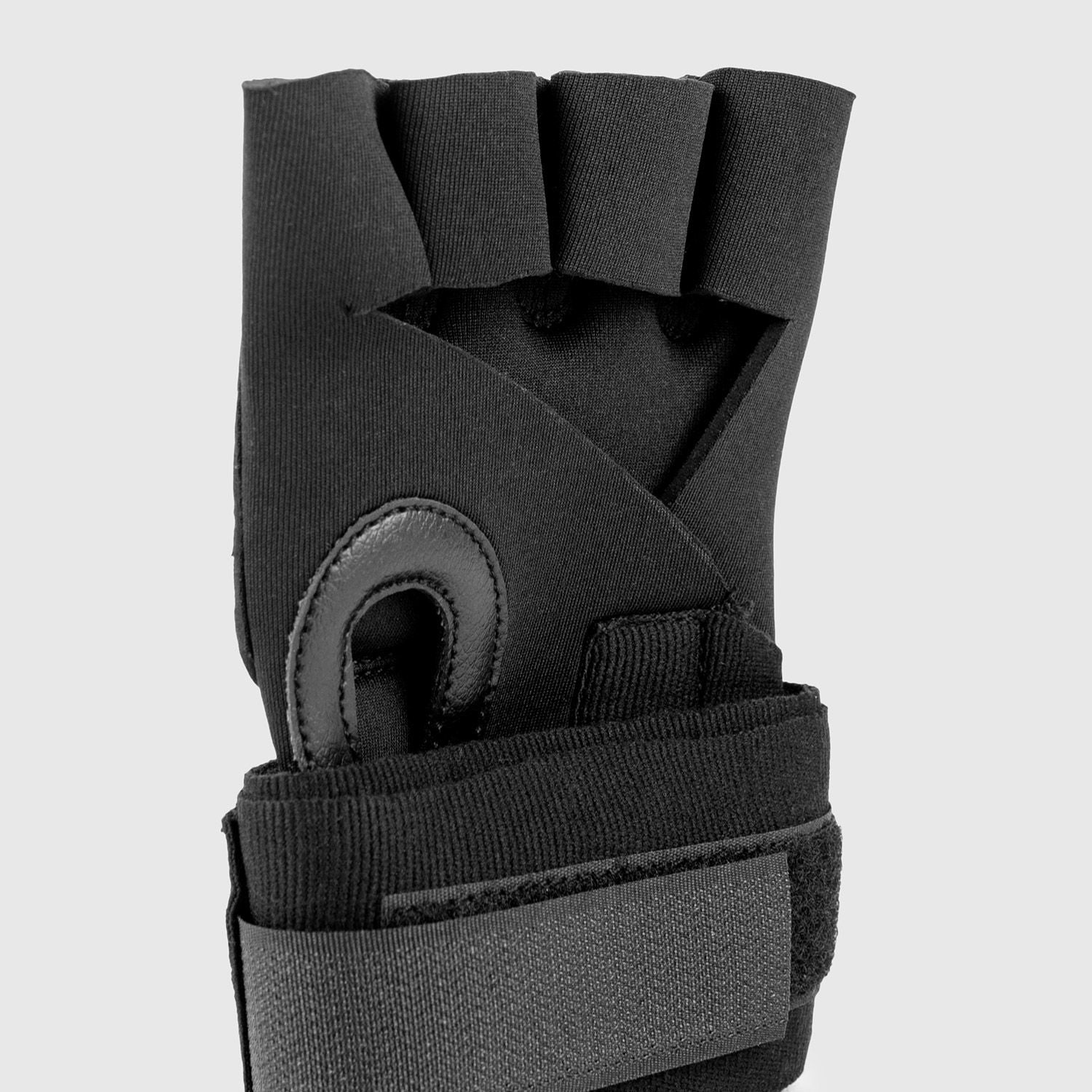 Venum Kontact Gel Black/Gold bandaže