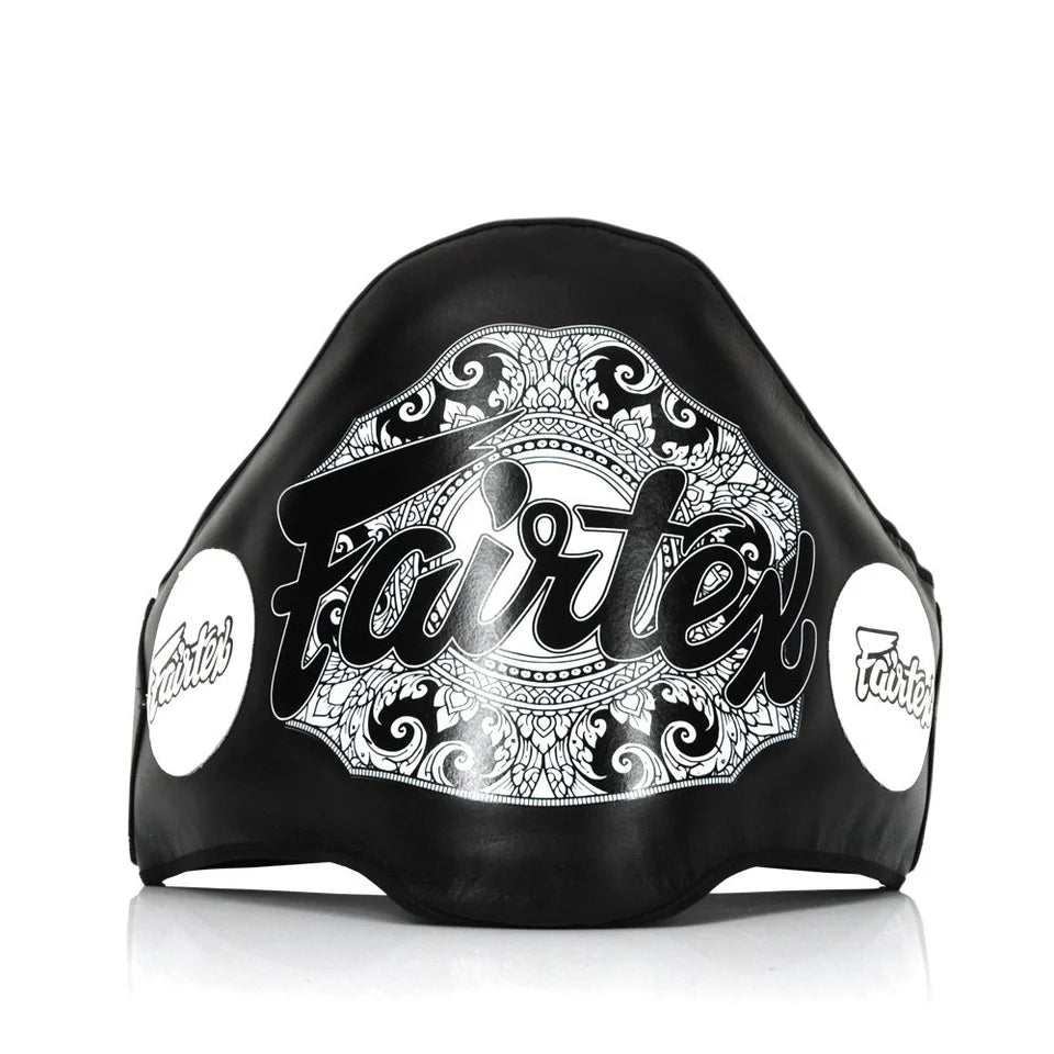 Fairtex Leather Black trenerski pojas fokuser