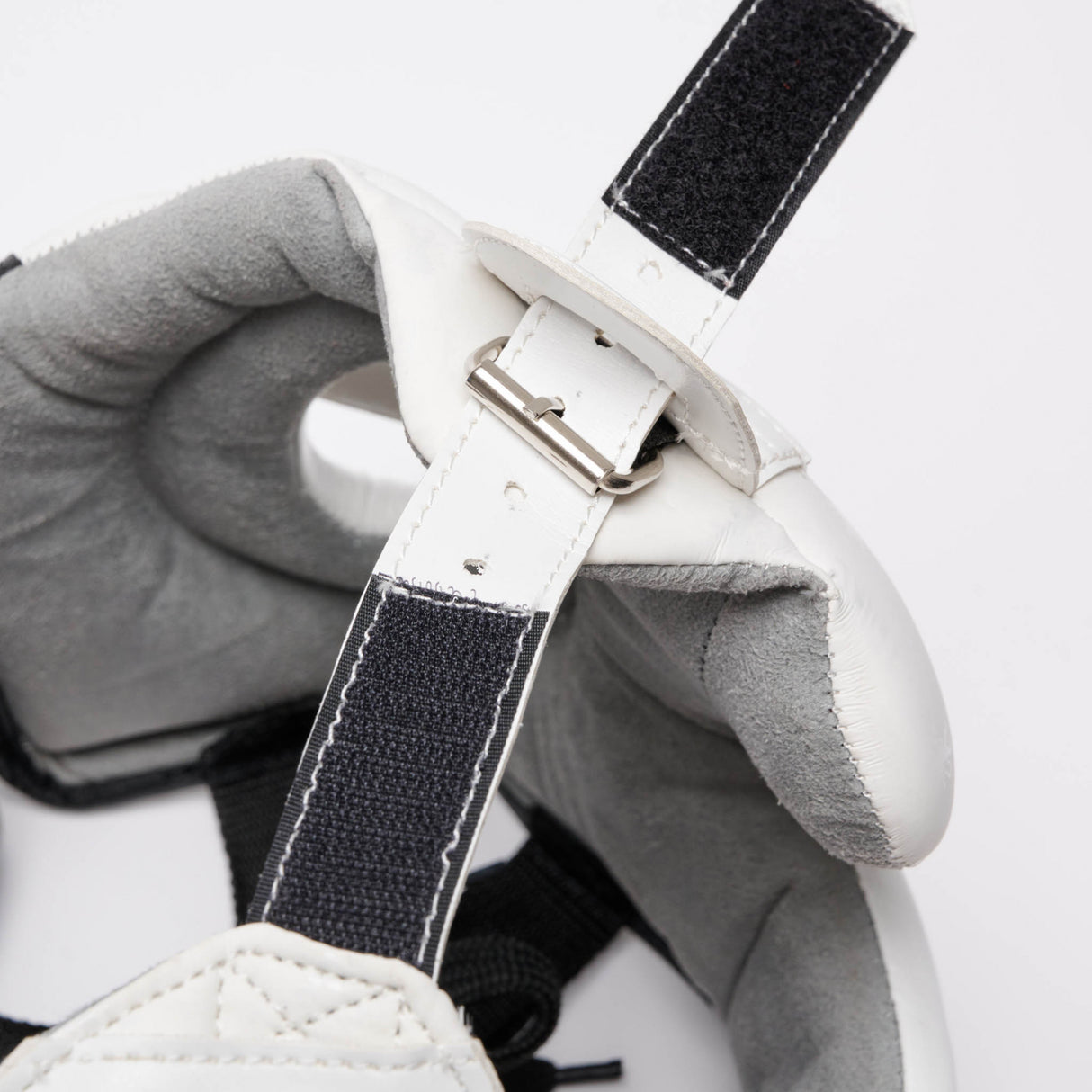 Leone 1947 CS445 DNA White čelada