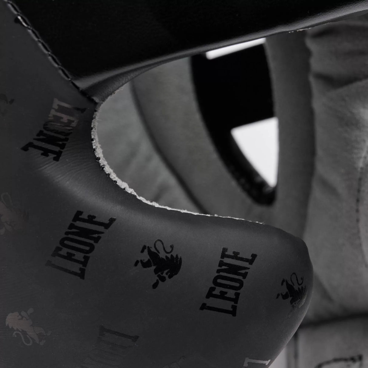 Leone 1947 CS445 DNA Black čelada