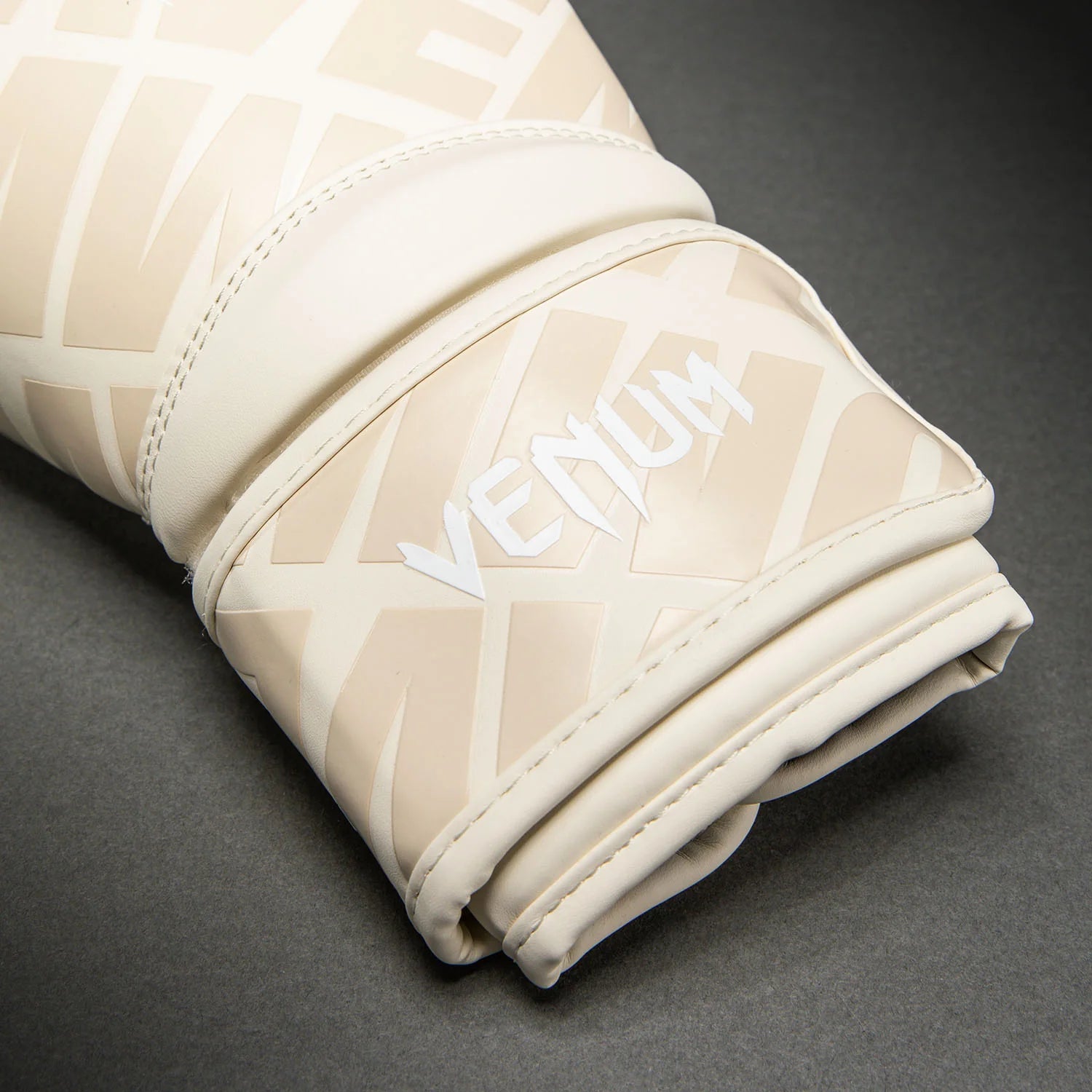 Venum Contender 1.5 XT 3D Cream rokavice za boks