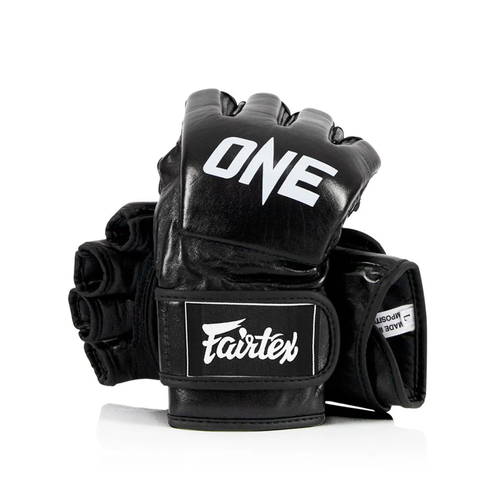 Fairtex x One Black mma rukavice