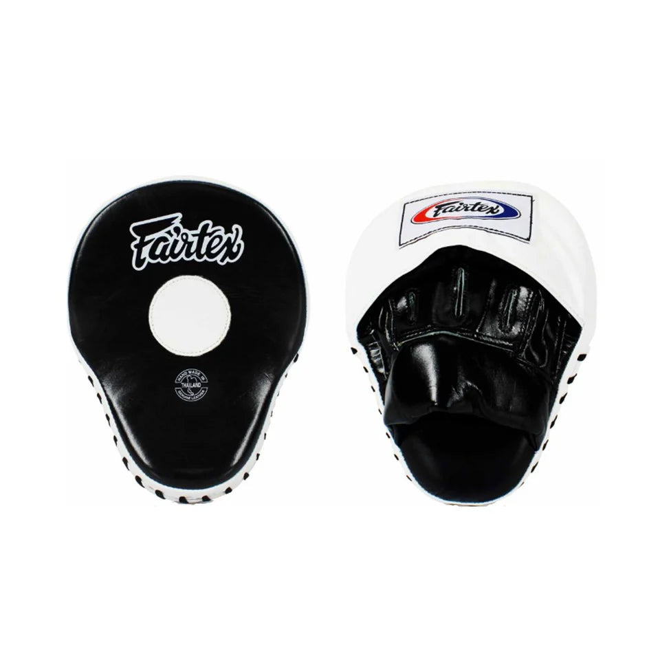 Fairtex The Ultimate Contoured Black fokuseri