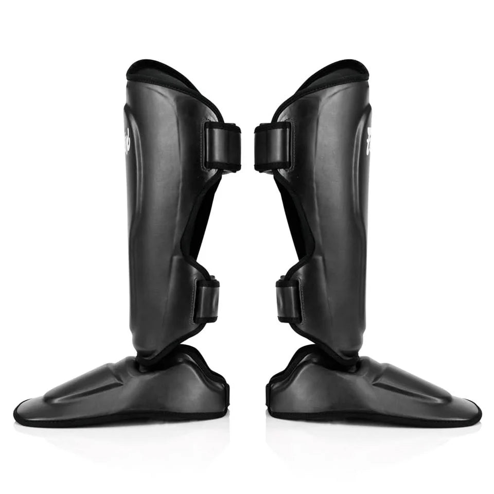 Fairtex SP9 Ultra Ergo Black štitnici za potkoljenicu i stopalo 
