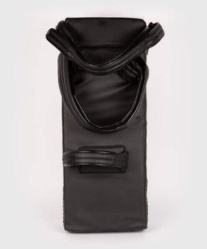 Venum Satchel Black/White Ščit fokuser