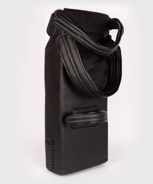 Venum Satchel Black/White Ščit fokuser