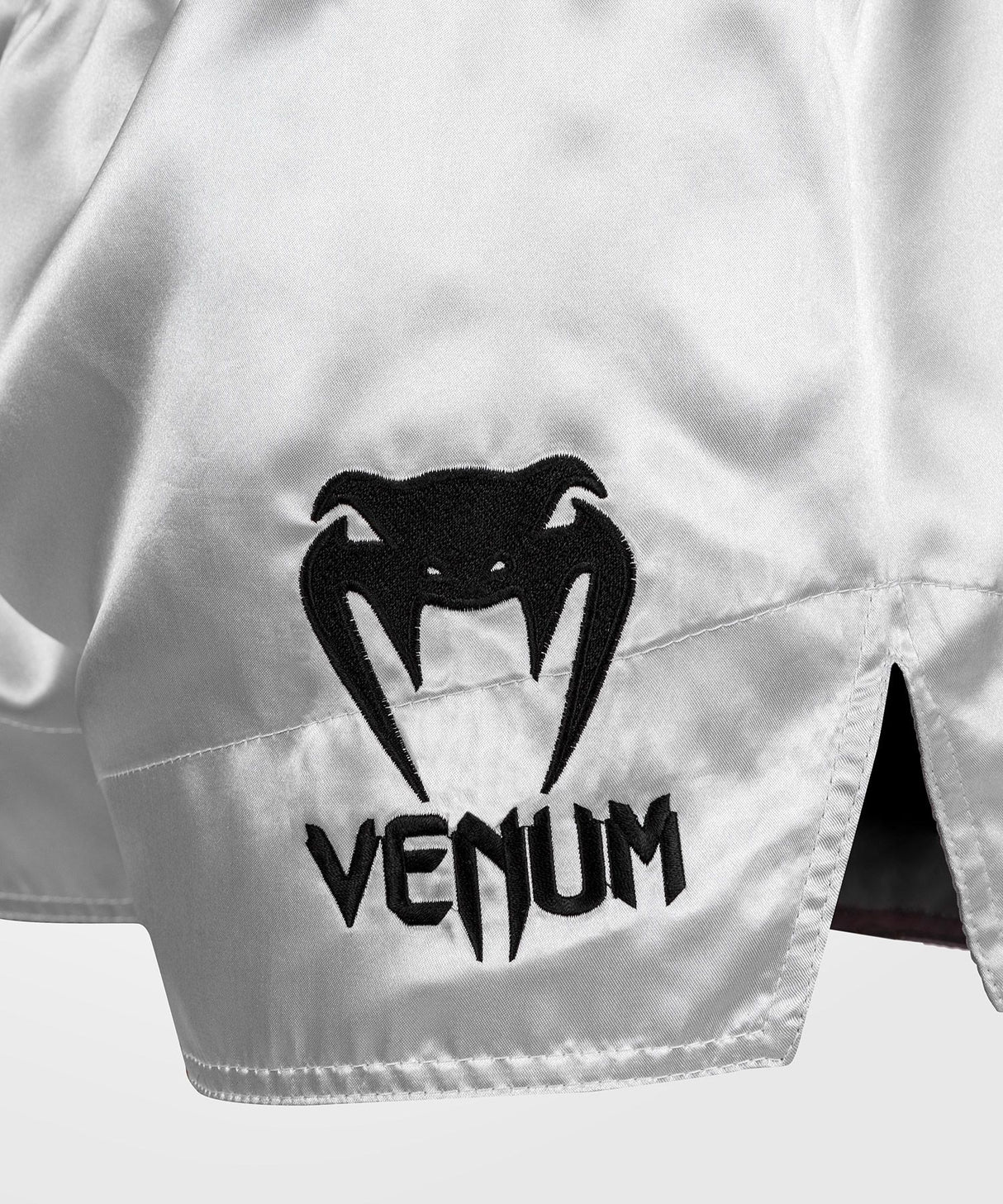 Venum Muay Thai Classic Silver/Black hlačke za tajski boks