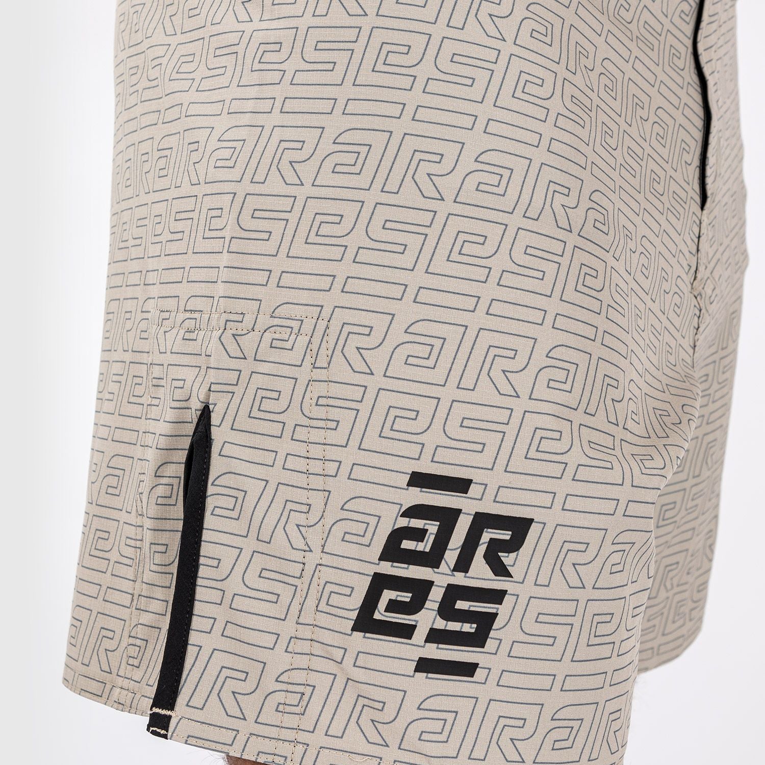 Venum x Ares 2.0 Sand hlačke za MMA