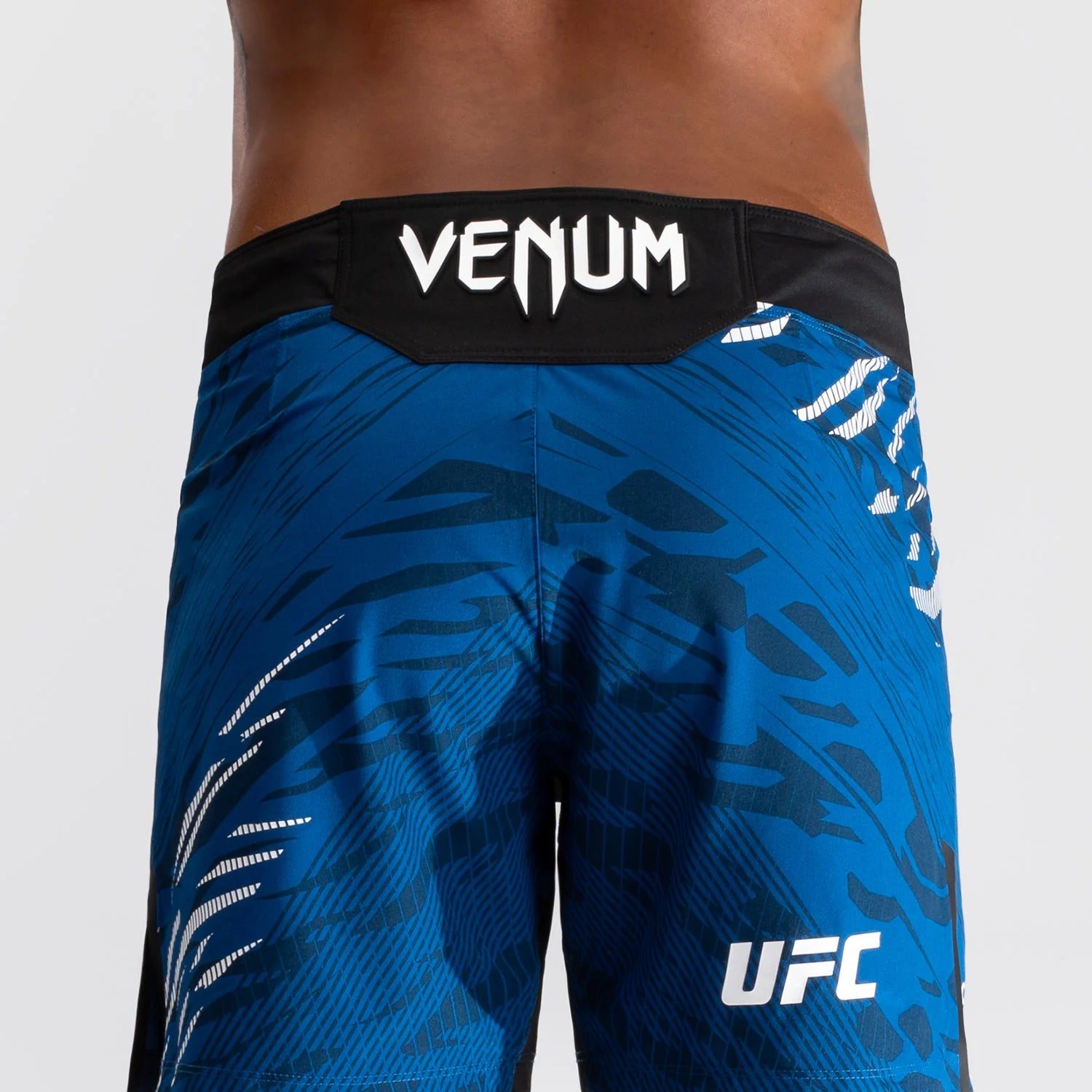 UFC Fusion by Venum Authentic Fight Night Men’s Short Fit Blue Hlačke za MMA