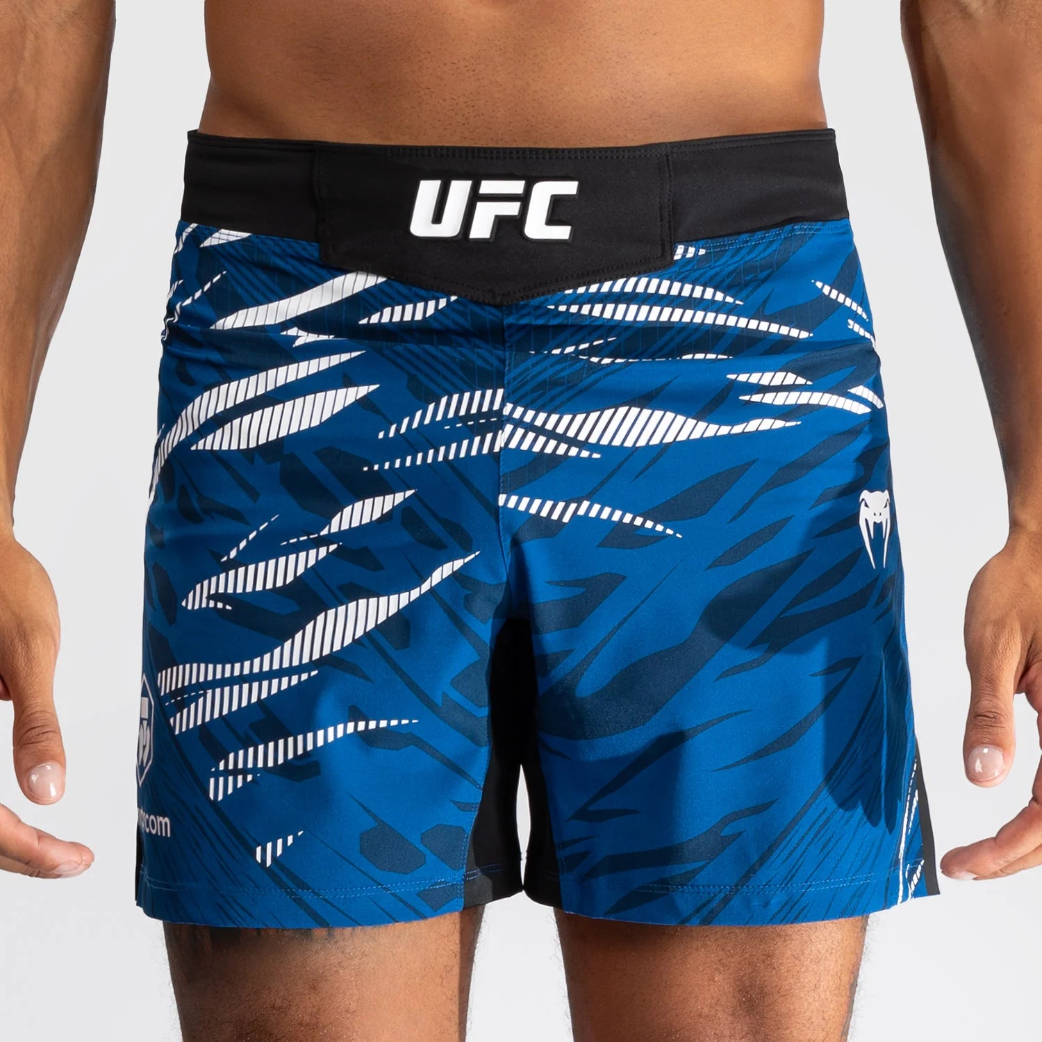 UFC Fusion by Venum Authentic Fight Night Men’s Short Fit Blue Hlačke za MMA