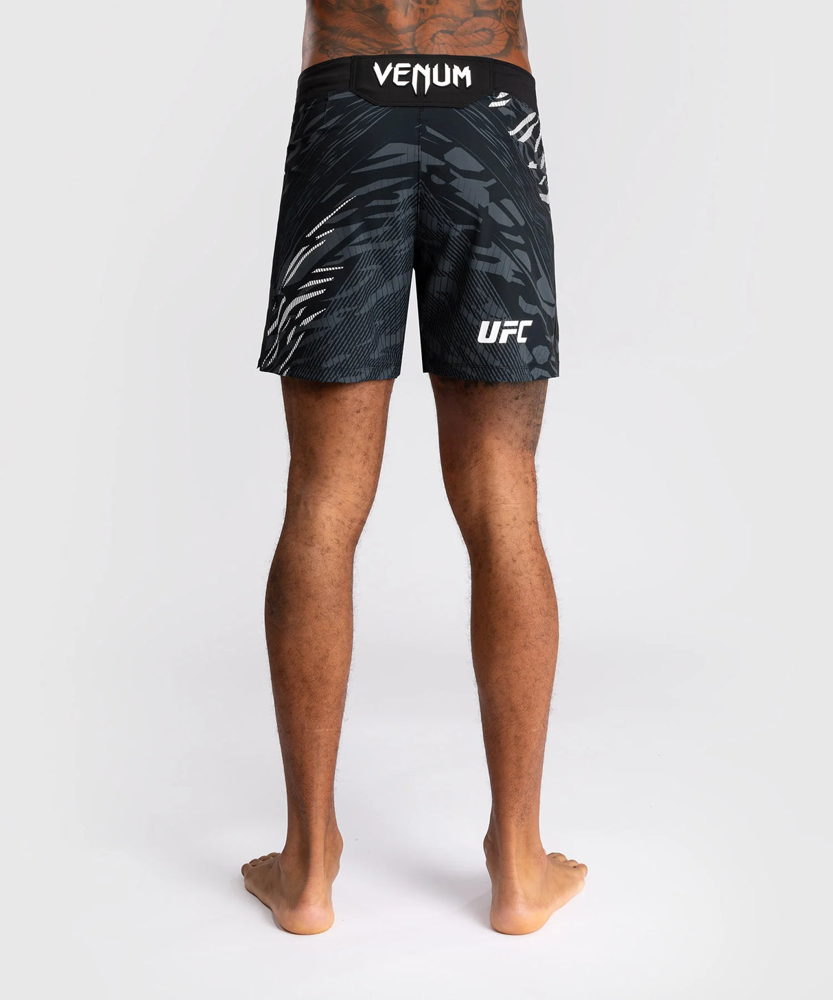 UFC Fusion by Venum Authentic Fight Night Men’s Short Fit Black Hlačke za MMA